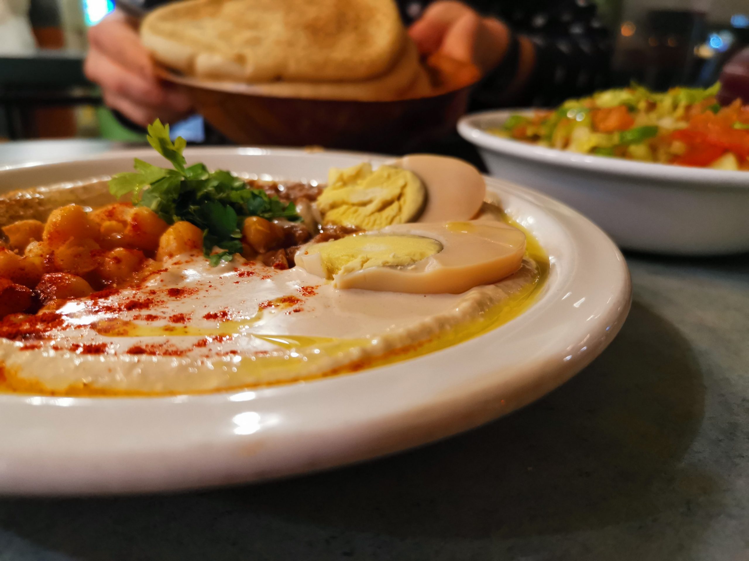 Hummus mit allem